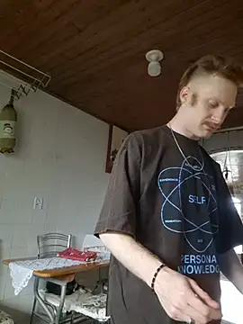 WhiteSteelDream live cam