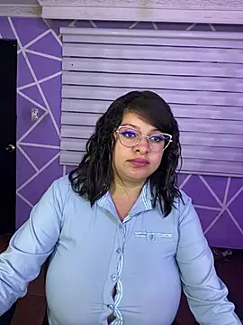 MiiaaJoness