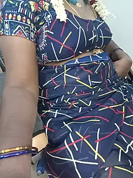 Tamil-hotwife live cam on StripChat