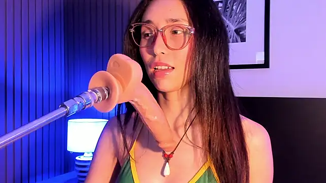 doll_bella_ live cam on StripChat