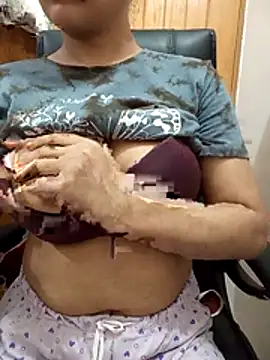 tanha18 (F milf) - Buy New Dress
