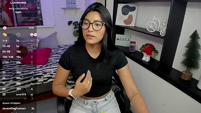 Hailey_Adams