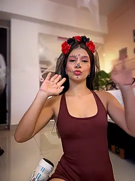 Luna__rose___ live cam preview