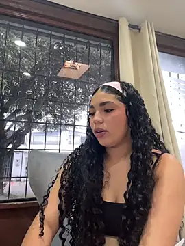 Nanis_ec_ live cam on StripChat