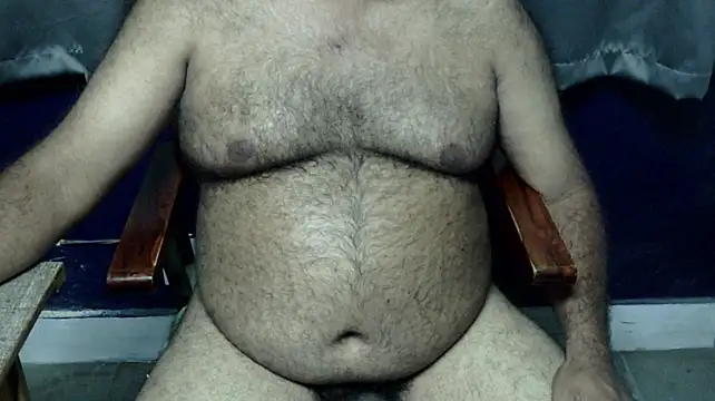 hairysubcub_70 live cam preview