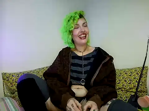 MariLouM live cam on StripChat