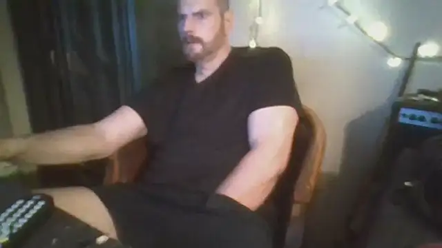 Sir_Spun_Son live cam on StripChat
