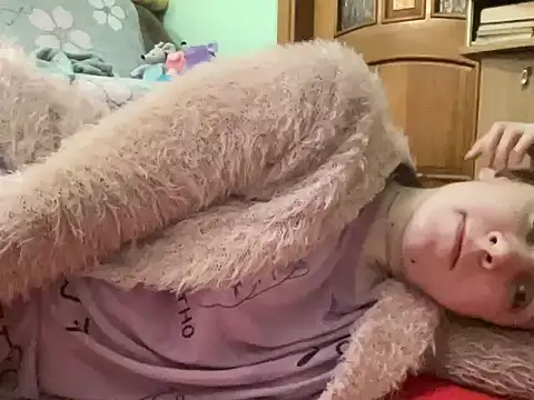 AngelTough20 live cam on StripChat