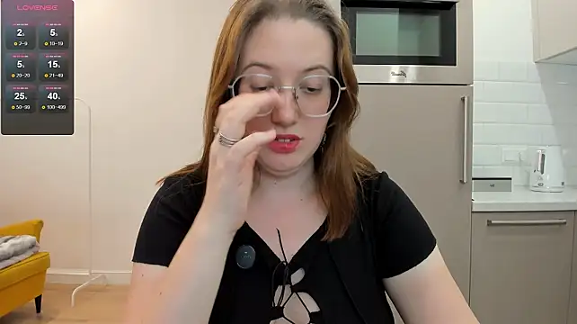Charmy_Gracy webcam