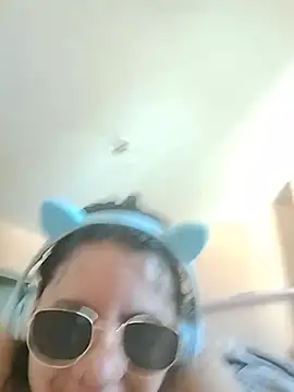 Mari29patty live cam on StripChat