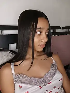 Zoe_Sweett18