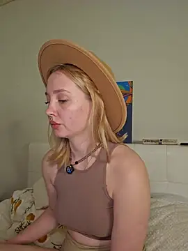 ooopsitscandy live cam preview