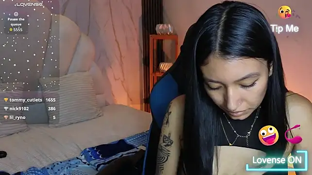 Lia_Cruz