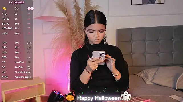 conniecuteE