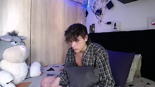 Santiago_kiler live cam on StripChat