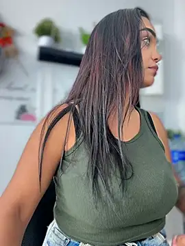 Sara-77 live cam on StripChat