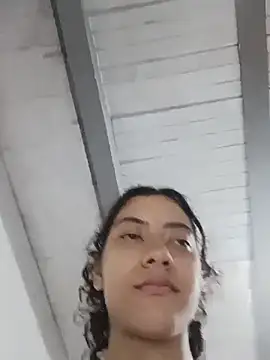 shantallmendy live cam on StripChat