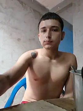 Latinofit live cam on StripChat