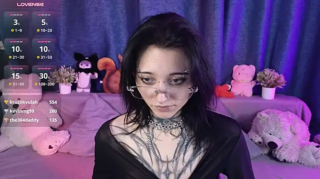 Neya_Lettee webcam