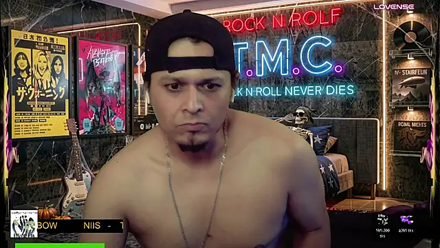 chino_roz webcam