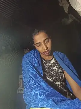 Pinki_thakur_1