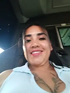 MAYE__13 live cam on StripChat