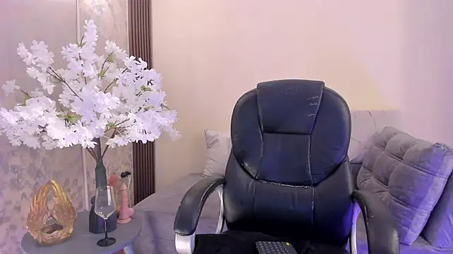 BellaMarieX live cam on StripChat