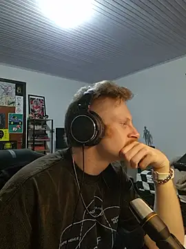 WhiteSteelDream live cam