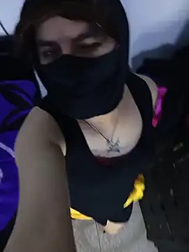 Banouti_23 live cam
