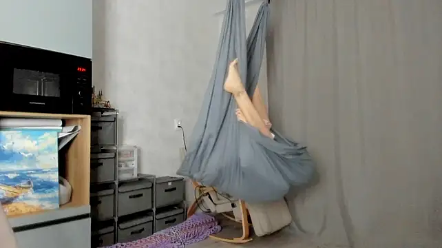 why_again_me live cam on StripChat