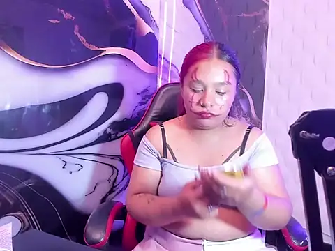 Charis_21