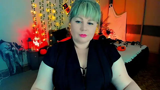 CrystaalStaar live cam on StripChat