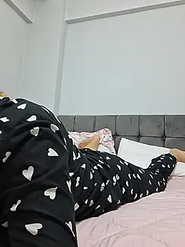 Defnemmsx live cam on StripChat