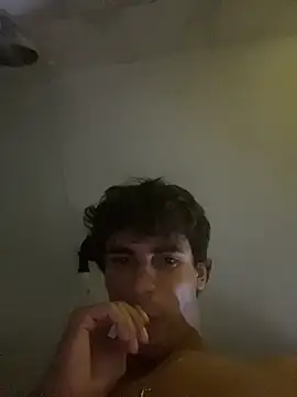 Smmd2003 live cam on StripChat