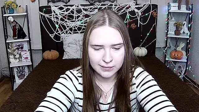 LauraHlot