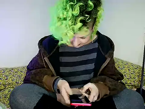 MariLouM live cam