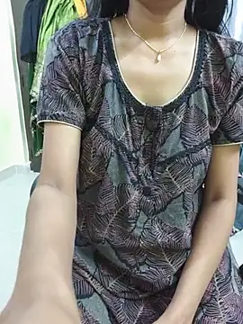 Cuteteluguammmaie live cam on StripChat