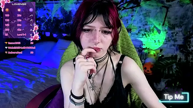 Ashley_Veil live cam on StripChat