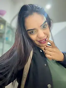 Sara-77 webcam