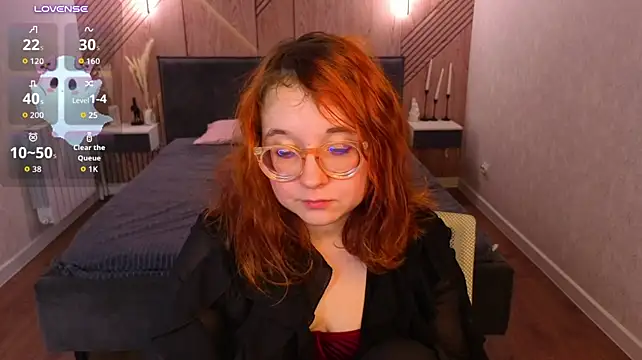 Aleks-casterrr live cam on StripChat