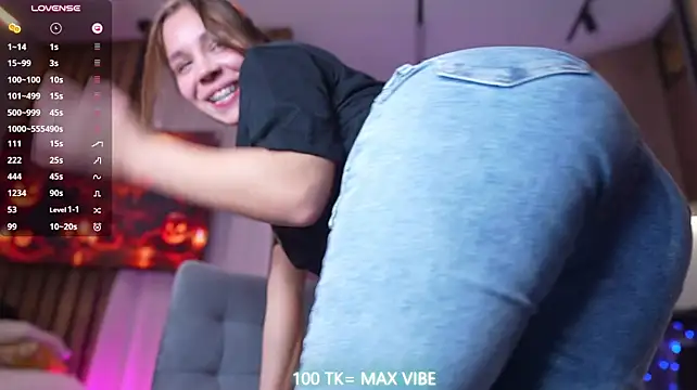 Monika__youthful