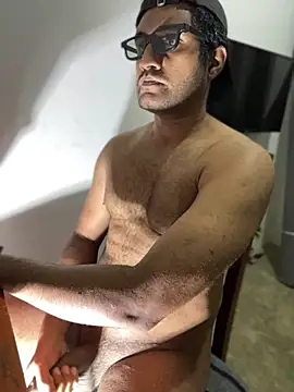 MilanBlaze on Stripchat