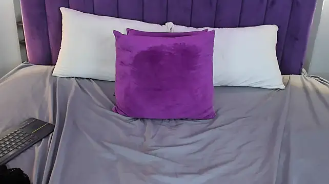Mia_Celeste8