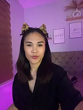 NathallieLovee live cam