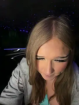 Hannah-2007 Live Webcam on Stripchat