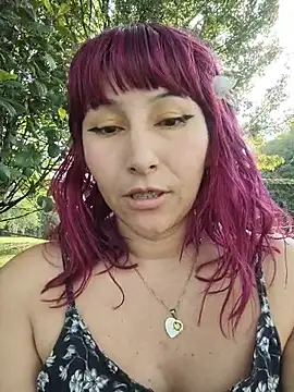 Florxxx9 live cam on StripChat