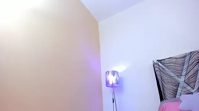 Helenn_monroy1 live cam on StripChat