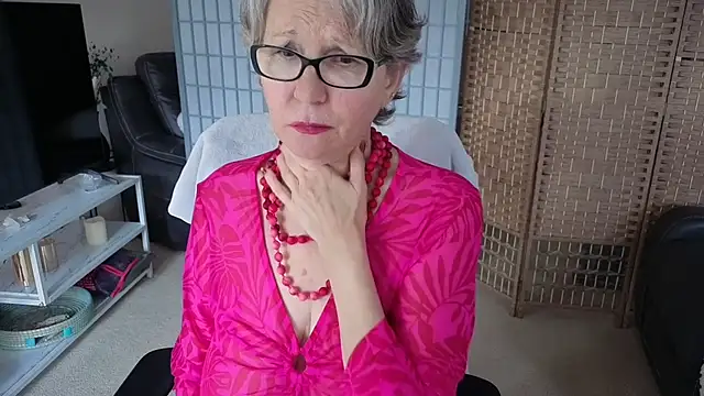 petradaniels live cam preview