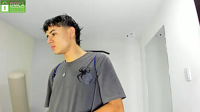ryan_grayx (M twink) - show cum