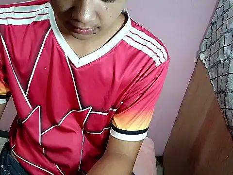 urasian_bbboixxx (M twink) - show your love and support